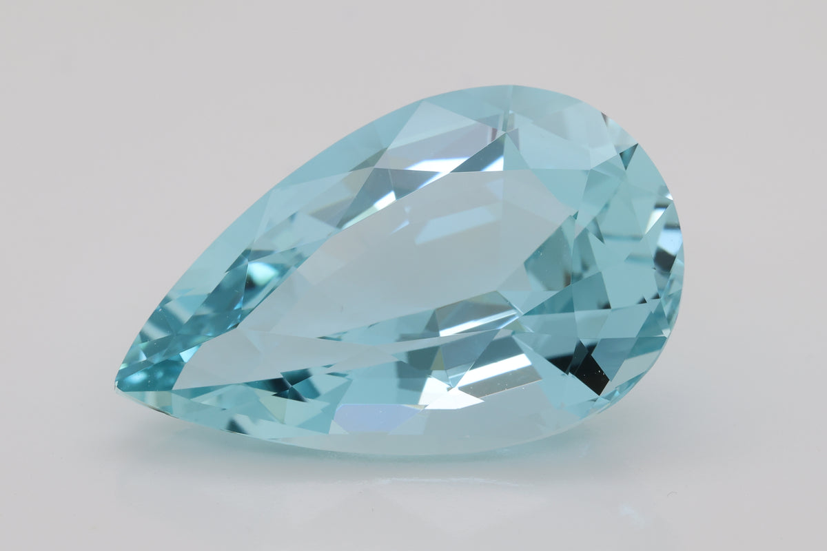 19.98 Carat Greenish Blue Colour Aquamarine  (AQ1516)