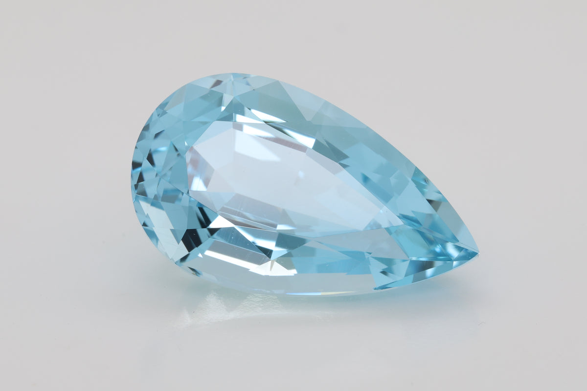13.59 Carat Blue Colour Aquamarine  (AQ1868)