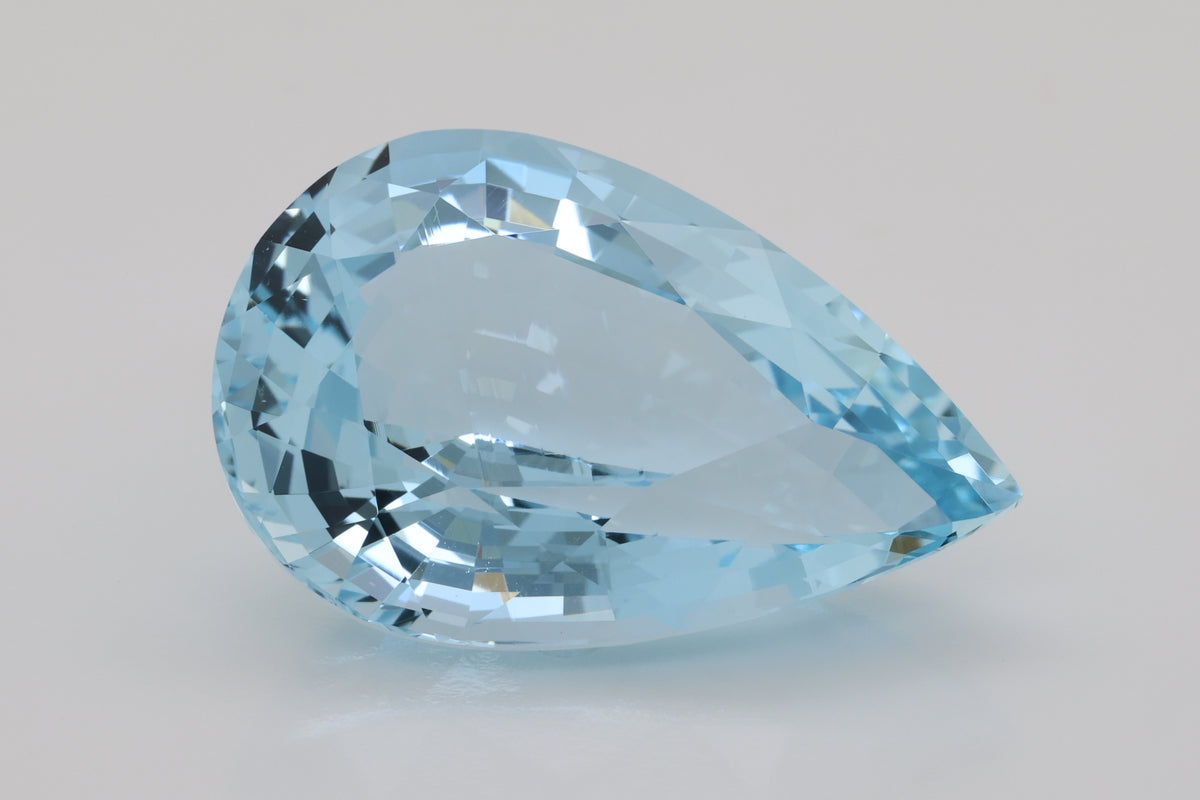 21.19 Carat Blue Colour Aquamarine  (AQ1244)
