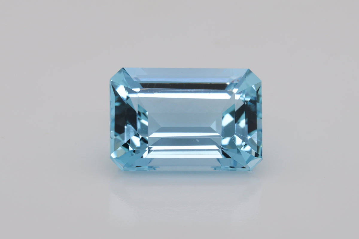10.24 Blue Colour Aquamarine  (AQ1858)