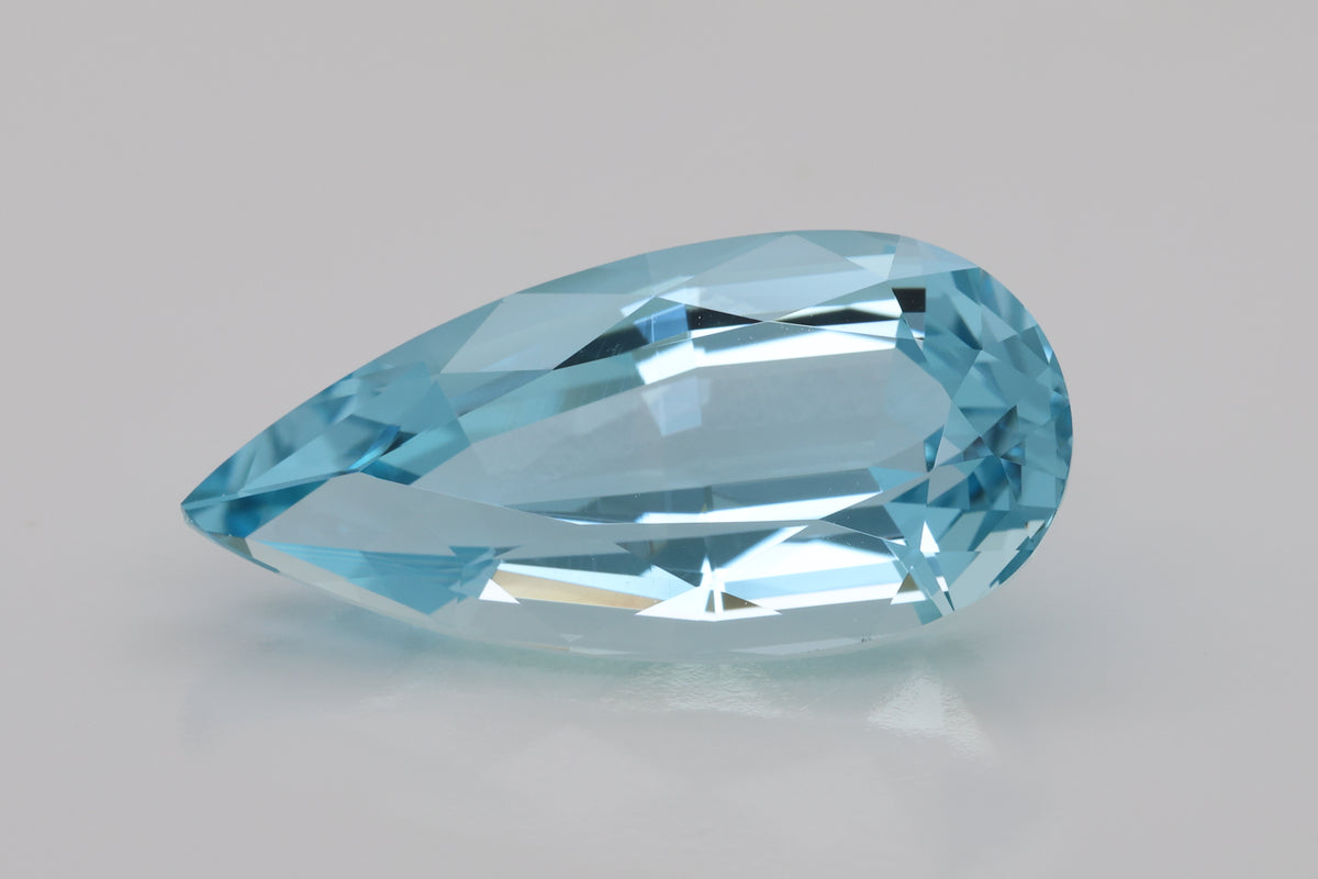 15.89 Carat Blue Colour Aquamarine  (AQ1861)