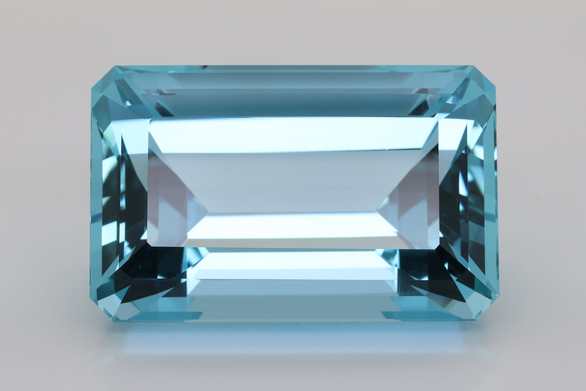 127.48 Carat Collection piece Santa Maria Blue Colour Aquamarine  (AQ1775)