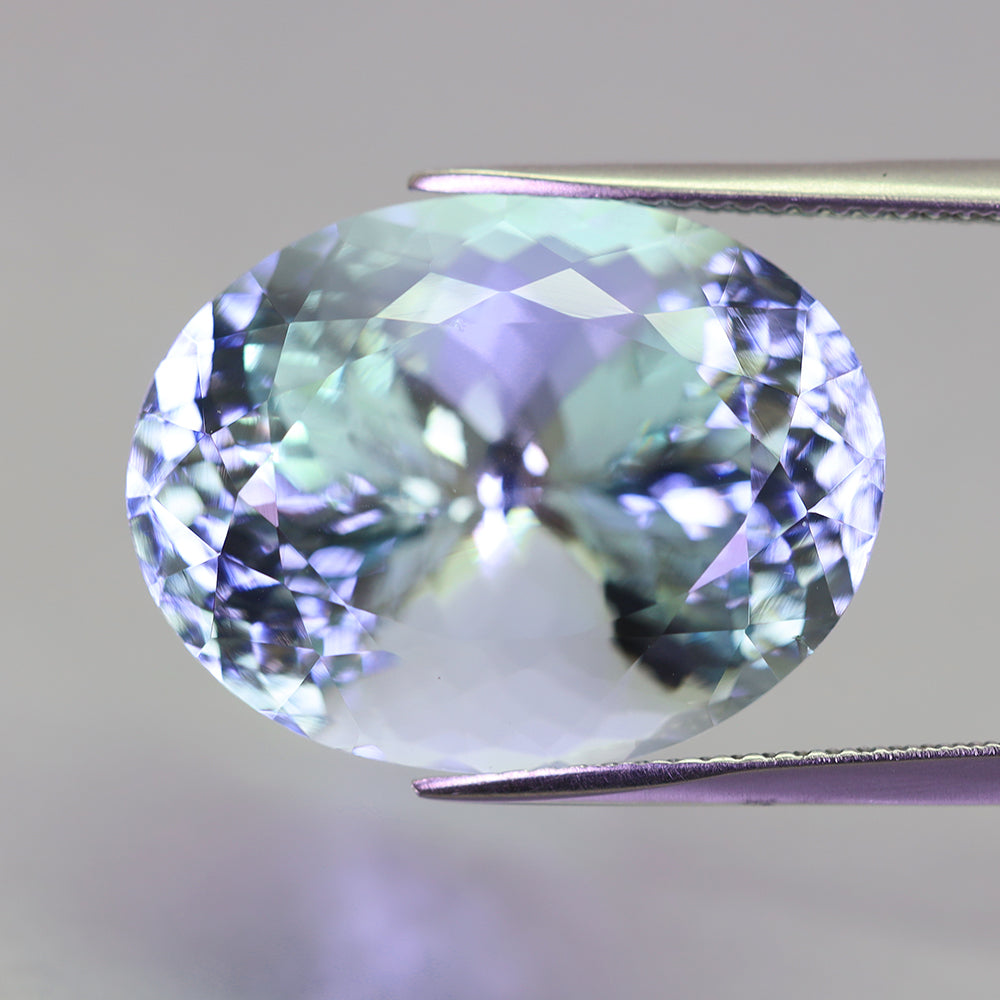 21.98 Carats Medium Blue Aquamarine (AQ286)