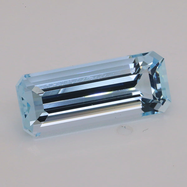 6.66 Carats Blue Aquamarine (AQ1506)