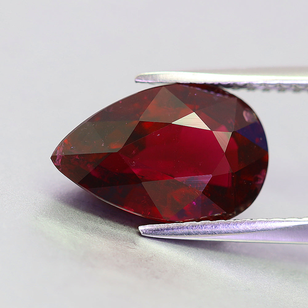 3.16 Carats pear Shape Rubellite (RL009)