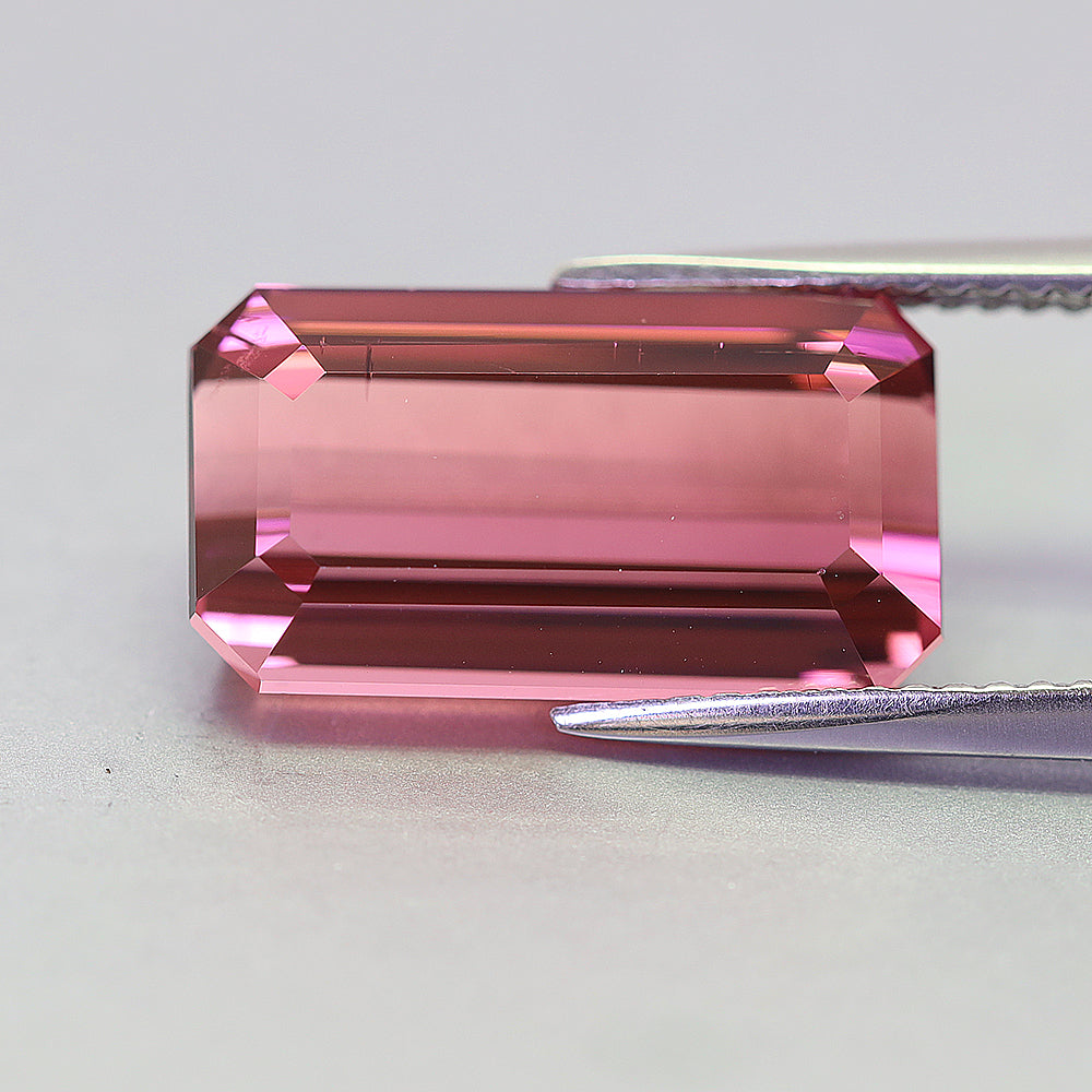 8.67 Carat Pink Color Tourmaline (TR067)