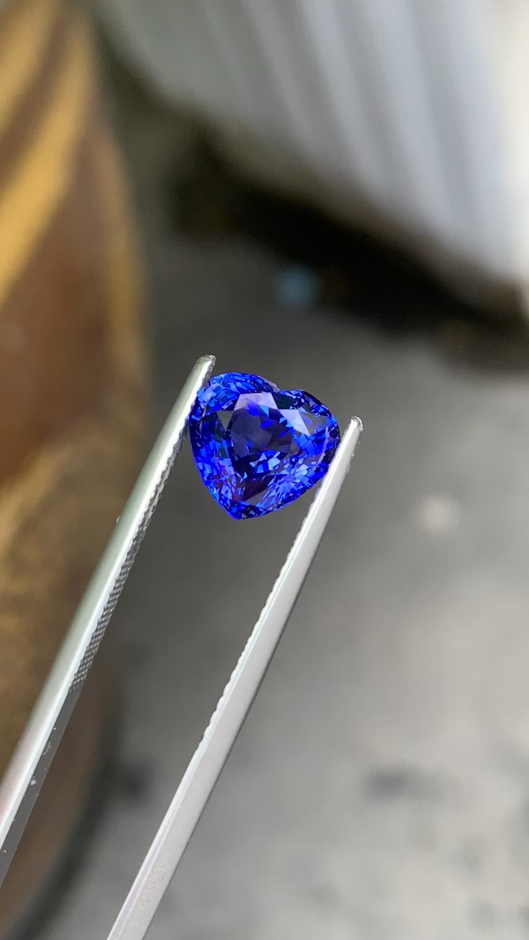 3.06 Carat Royal Blue Heart Shape Sapphire (SA035)