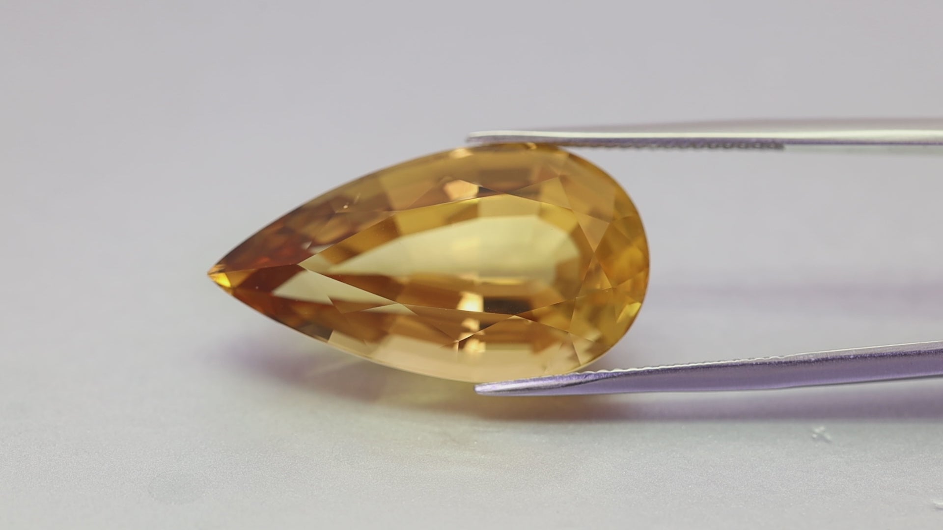 19.93 Carats Pear Shape Yellow Beryl/Heliodor(YB009)