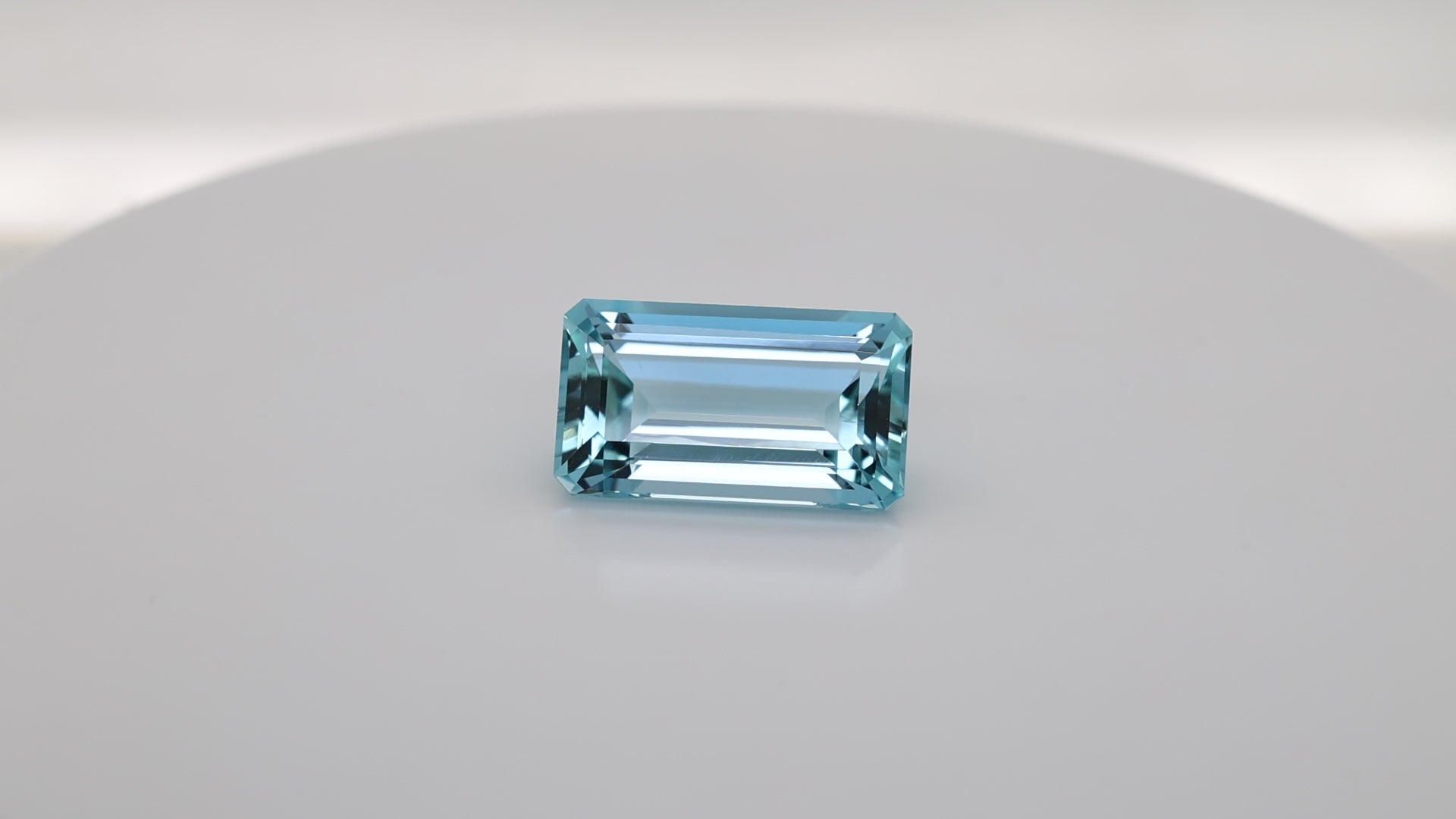 44.78 Carat Santa Maria Blue Colour Aquamarine  (AQ1855)
