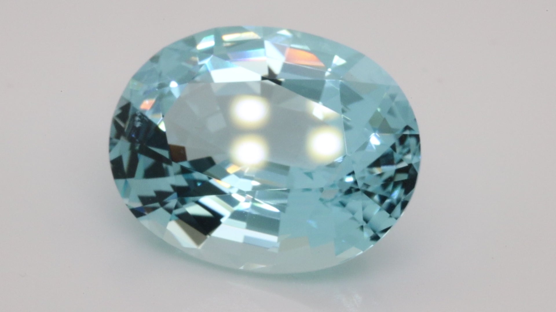 20.21 Carat Really Nice Medium Blue Colour Aquamarine  (AQ723)