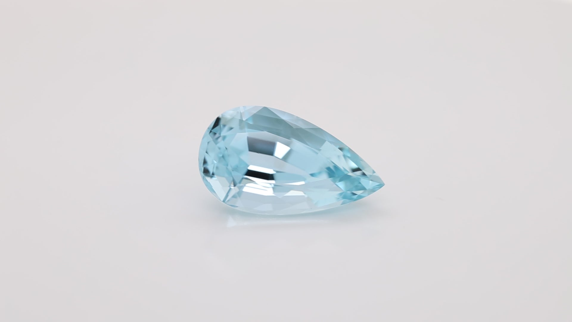 15.89 Carat  Medium Blue Colour Aquamarine  (AQ1525)