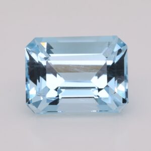 8.10 Carat Artic Blue Colour Aquamarine  (AQ1900)