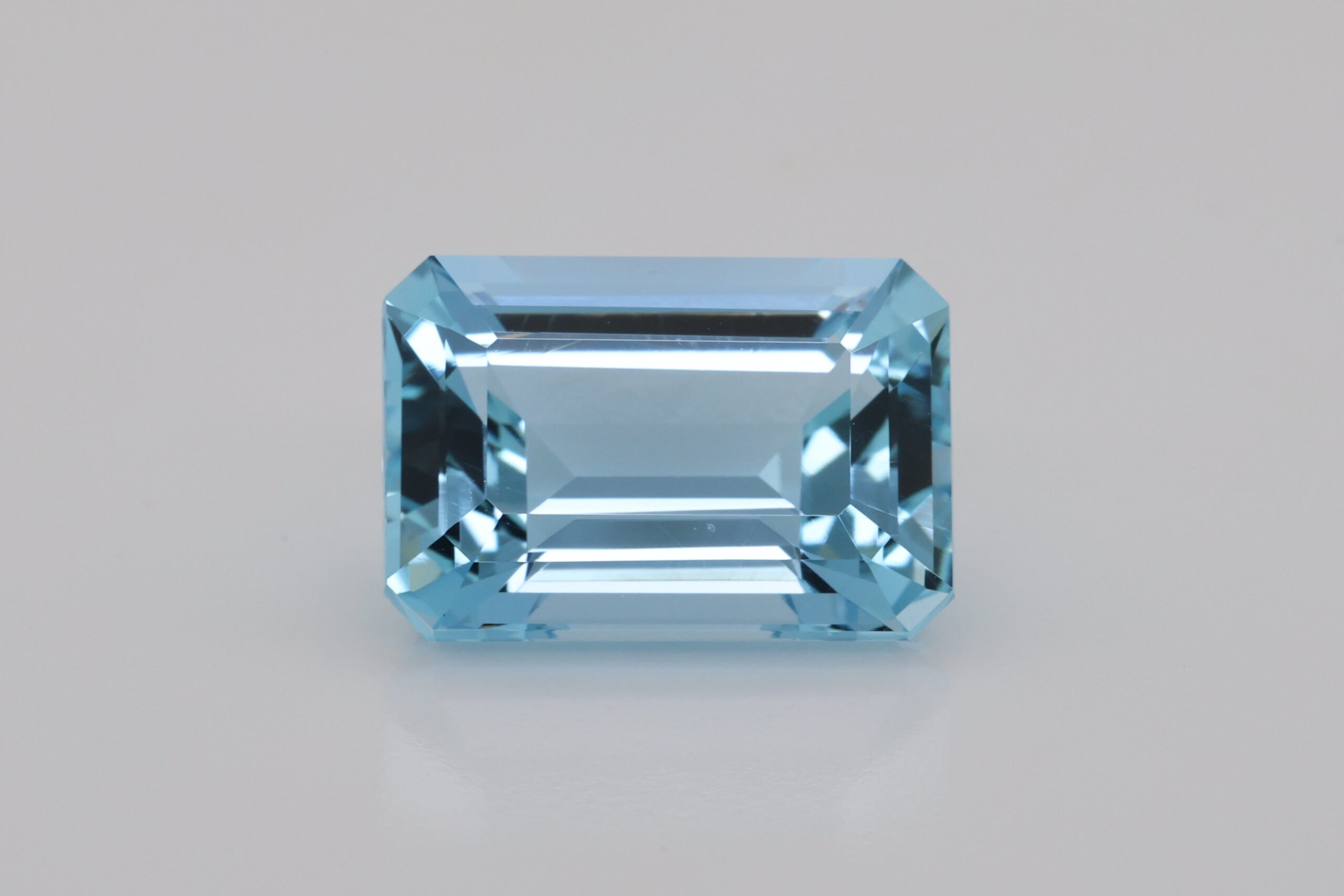10.24 Blue Colour Aquamarine (AQ1858) - Image 2